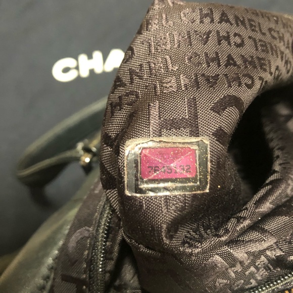 EUC CHANEL Chocolate Bar Boston Bag - Picture 9 of 16